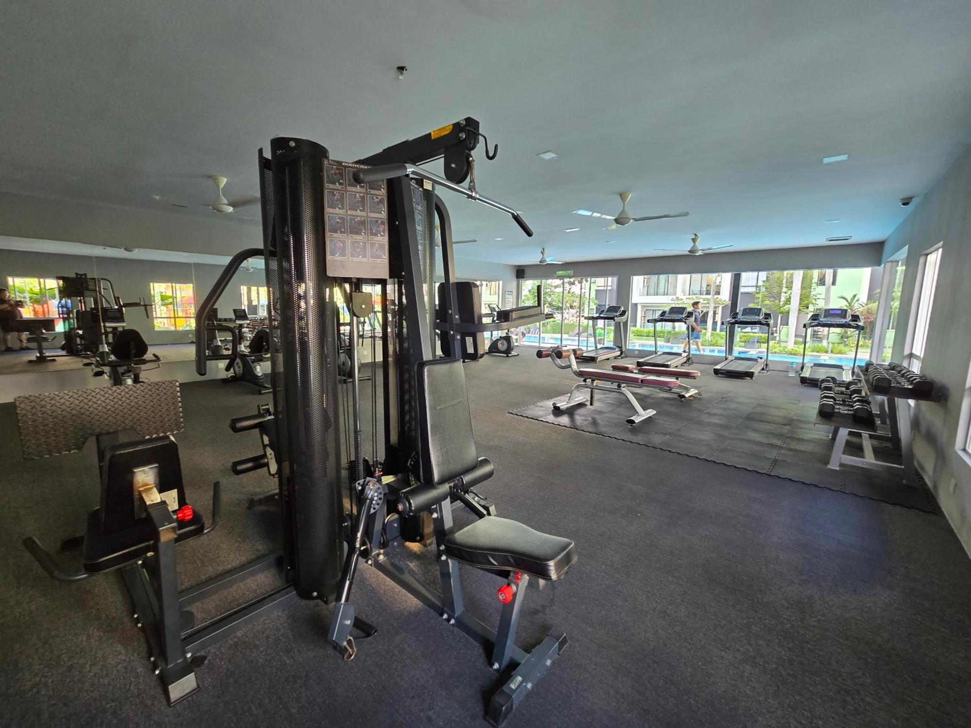 Manhattan - Jalan Pasir Puteh - Aparthotel Ipoh