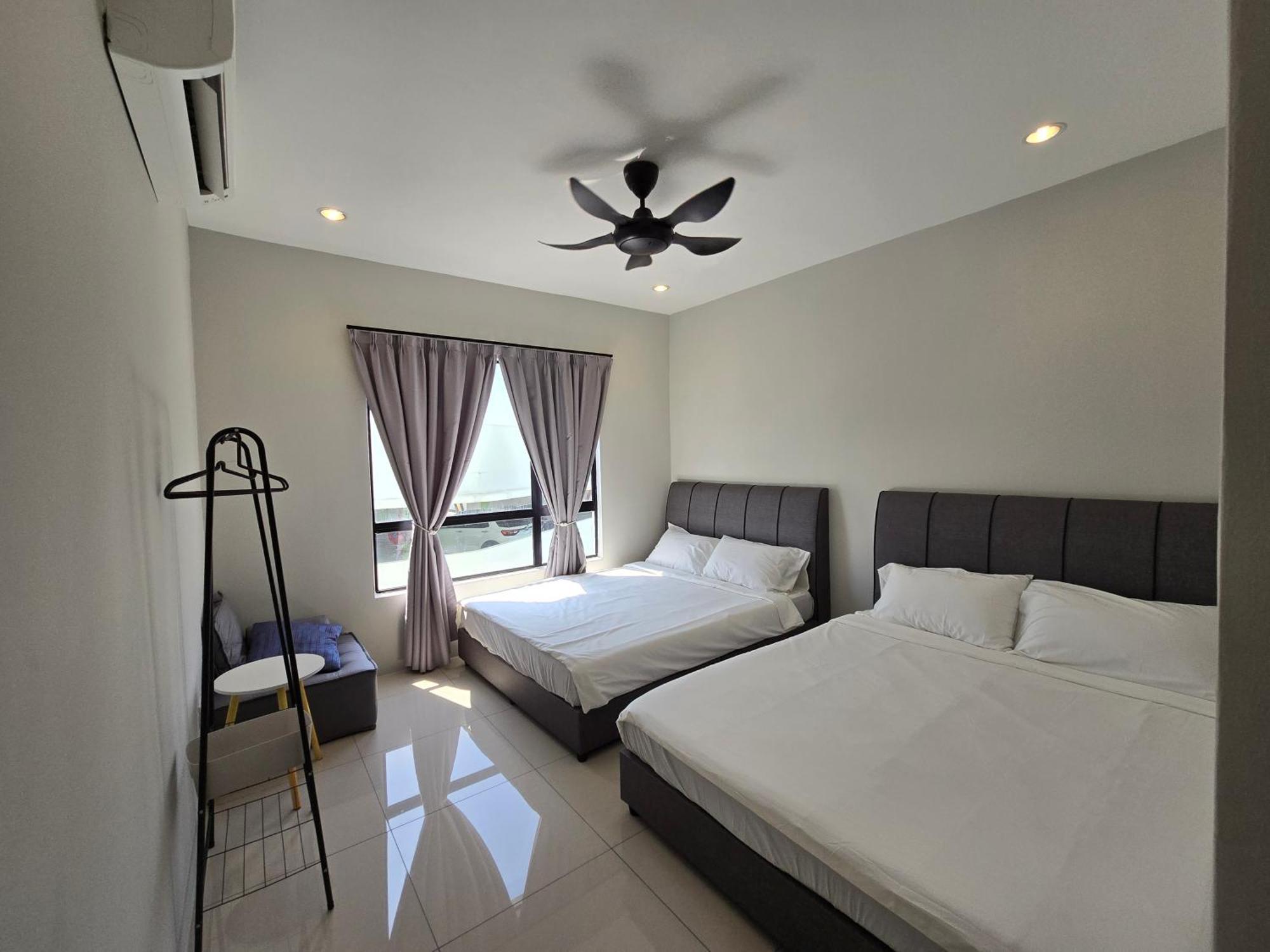 Manhattan - Jalan Pasir Puteh - * Ipoh