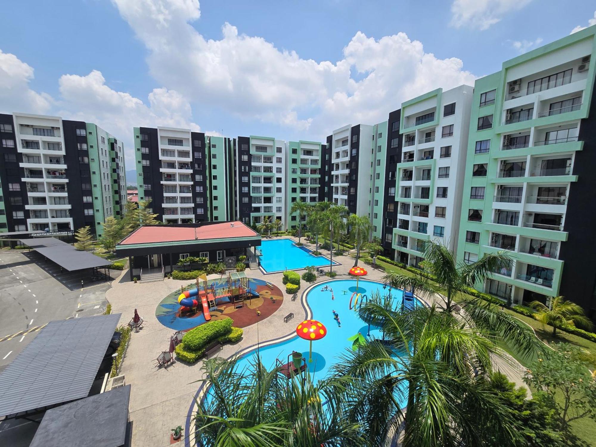 Aparthotel Manhattan - Jalan Pasir Puteh - *